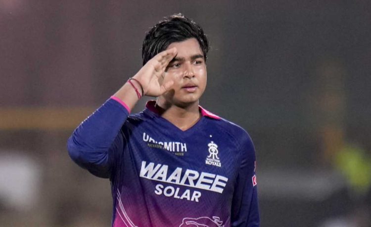 পনেরোতেই বিশ্বরেকর্ড বৈভব সূর্যবংশীর