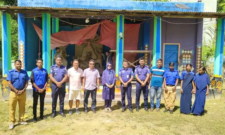 কুলাউড়ায় দুর্গাপূজা উপলক্ষে বিভিন্ন পূজামণ্ডপ পরিদর্শন