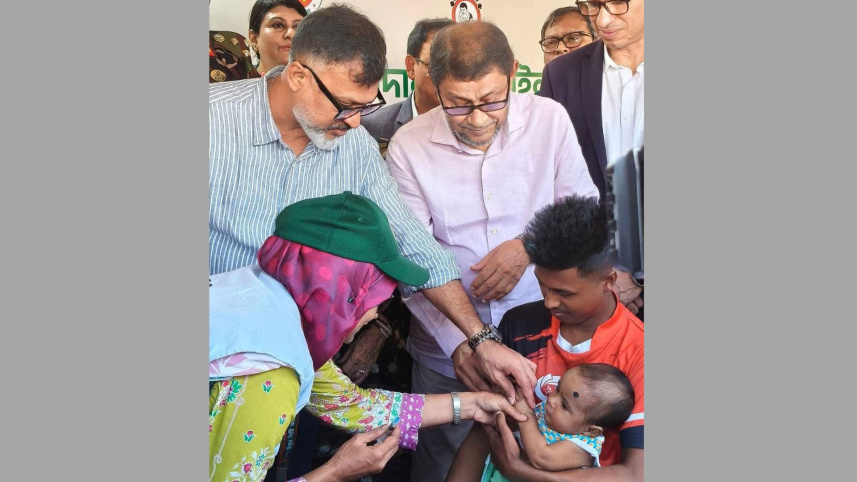 হাম-রুবেলার বিশেষ টিকাদান কর্মসূচি শুরু, পাবে ৩৪ লাখ শিশু