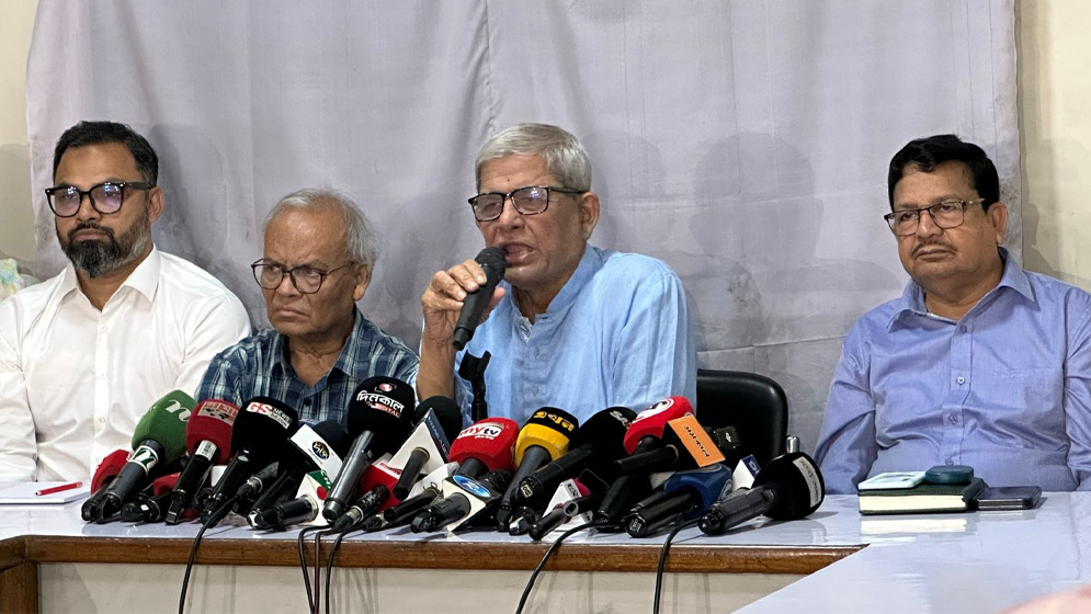 জামায়াতকে নির্মূলে কাজ করতে হবে