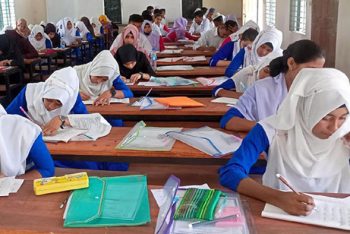 হবিগঞ্জে ভুল প্রশ্নে দাখিল পরীক্ষা