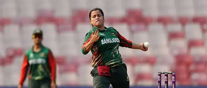 আচরণবিধি ভেঙে শাস্তি পেলেন নাহিদা ও শারমিন