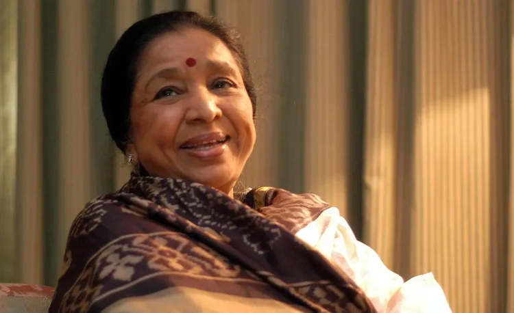 কিংবদন্তি সংগীতশিল্পী আশা ভোসলে আর নেই