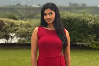 ‘ব্যাচেলর পয়েন্ট’-এ নেপালি অভিনেত্রী