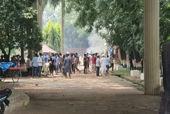 নতুন ভিসির যোগদানকে কেন্দ্র করে উত্তাল ডুয়েট, সংঘর্ষে আহত ২০