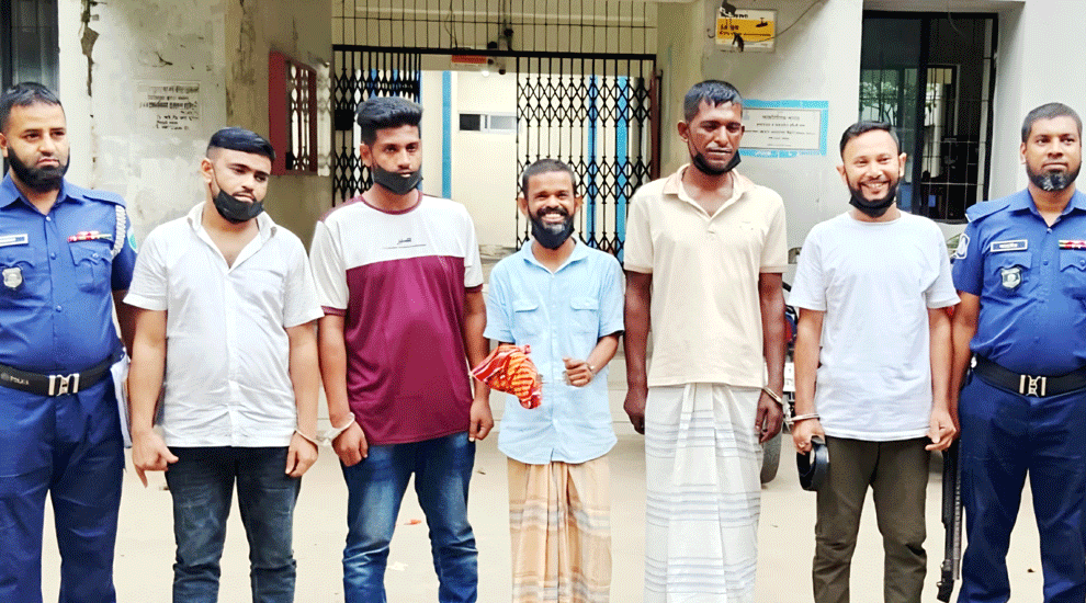 হবিগঞ্জে কথিত সাংবাদিকসহ ৫ জন আটক
