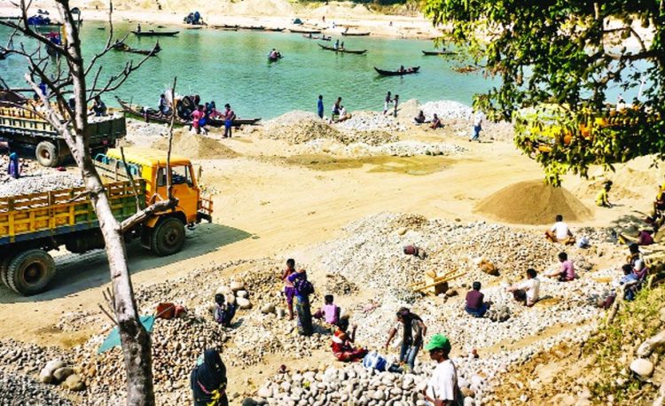 সিলেটের ভূগর্ভে বিপুল শিলাসম্পদ