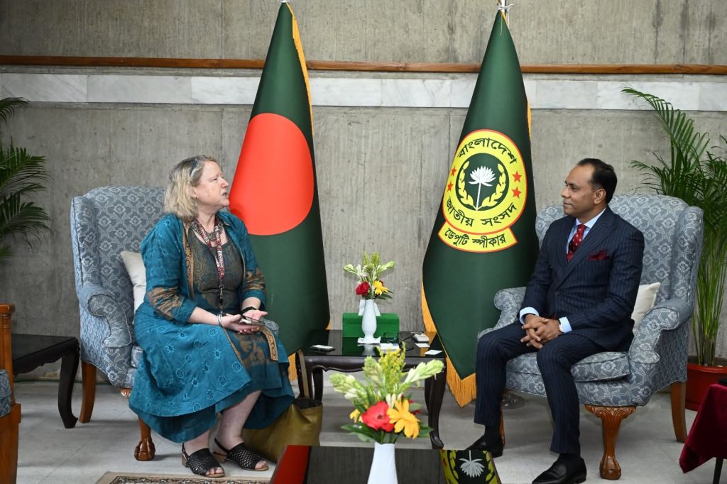 ডেপুটি স্পীকারের সঙ্গে ইউনেস্কো প্রতিনিধিদলের সাক্ষাৎ
