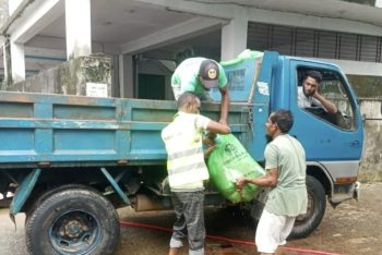 সিলেটে কোরবানির বর্জ্য ব্যবস্থাপনায় সিসিকের ‘পচনশীল ব্যাগ’, তবে বিতরণে সীমাবদ্ধতা