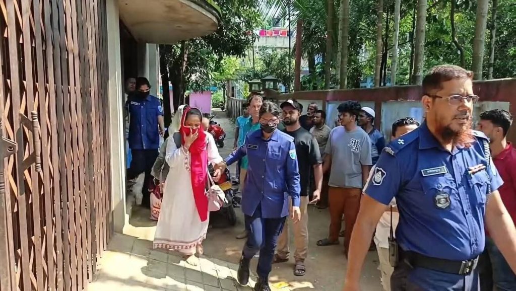 পাচারের ‘তীর্থস্থান’ জৈন্তাপুর!