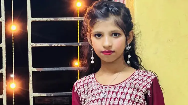 অবশেষে মারা গেল ছোট্ট রেশমী