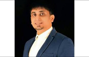 নেতাকর্মীরা উৎফুল্ল, আনন্দ মিছিল ও মিষ্টি বিতরণ