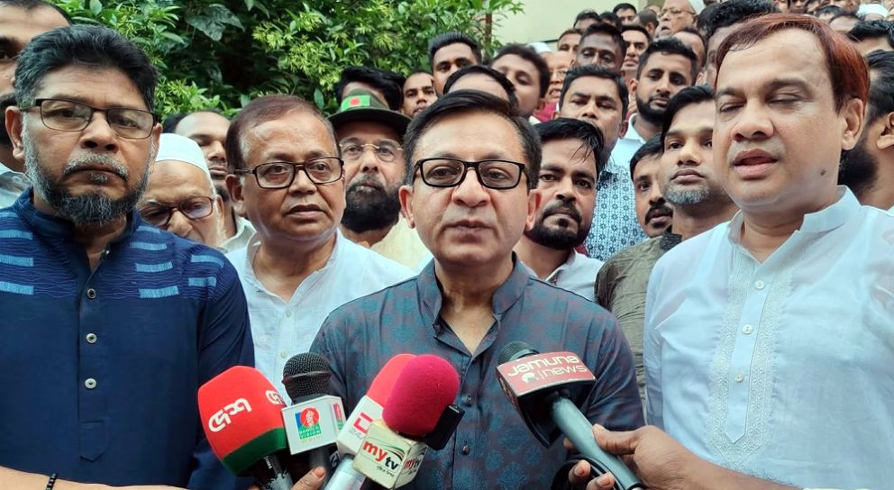 চামড়া সংরক্ষণ নিয়ে বাণিজ্যমন্ত্রী বললেন ‘আলহামদুলিল্লাহ’