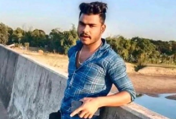 কুলাউড়া সীমান্তে বিএসএফের গুলিতে নিহত বাংলাদেশী যুবকের মরদেহ হস্তান্তর