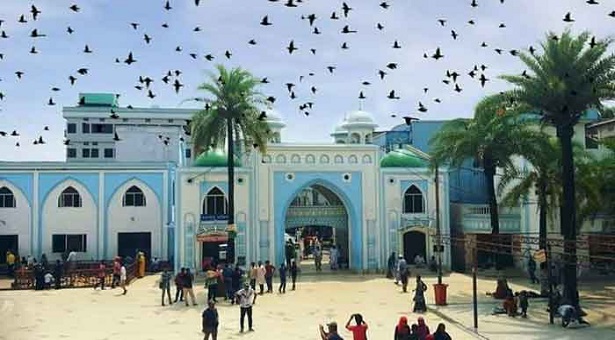 শাহজালাল দরগার পোস্টমর্টেম!