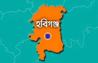 হবিগঞ্জে গ্রেপ্তার এড়াতে পুরুষশূন্য চার গ্রাম