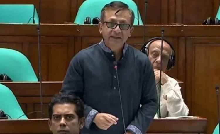 বাণিজ্য ঘাটতি ২৪ হাজার ১৬৮ মিলিয়ন মার্কিন ডলার