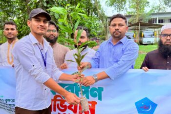 পরিবেশ রক্ষায় মৌলভীবাজারে ছাত্রশিবিরের মাসব্যাপী বৃক্ষরোপণ কর্মসূচি  