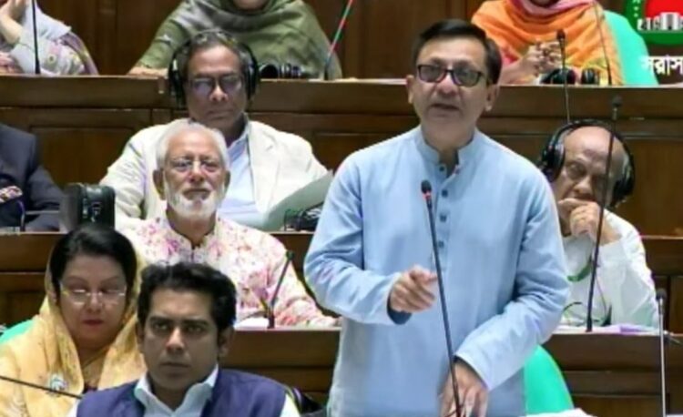 সাড়ে ১৭ বিলিয়ন ডলারের রপ্তানি ঝুঁকিতে বাংলাদেশ