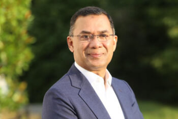 প্রধানমন্ত্রীর প্রথম গন্তব্য মালয়েশিয়া চীন