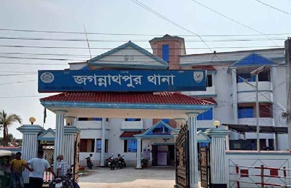 পাঁচ বছরের শিশুকে যৌন নির্যাতনের অভিযোগে চাচা আটক