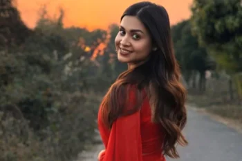 চিত্রনায়িকা মেঘলা মুক্তা আইসিইউতে