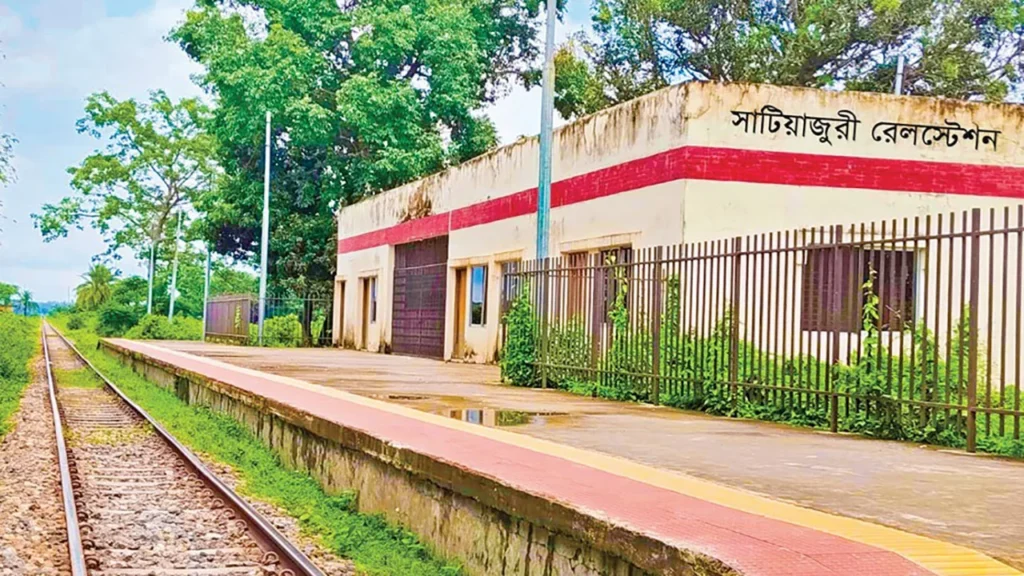 অলস পড়ে আছে হবিগঞ্জের আধুনিক রেলস্টেশন