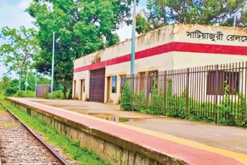 অলস পড়ে আছে হবিগঞ্জের আধুনিক রেলস্টেশন