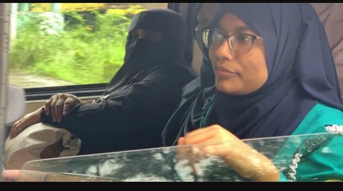 যে কারণে ওসমানী বিমানবন্দর থেকে যুক্তরাজ্যে যেতে দিল না পুলিশ