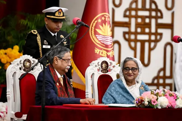 অবশেষে সরছেন হাসিনাকালের রাষ্ট্রপতি চুপ্পু