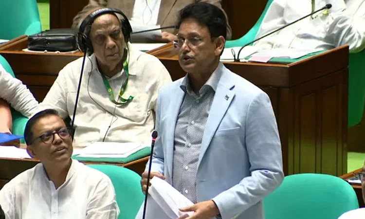 অংশ নিতে না পারাদের পুনঃপরীক্ষার সুযোগ, ভুল প্রশ্নে পূর্ণ নম্বর: সংসদে শিক্ষামন্ত্রী