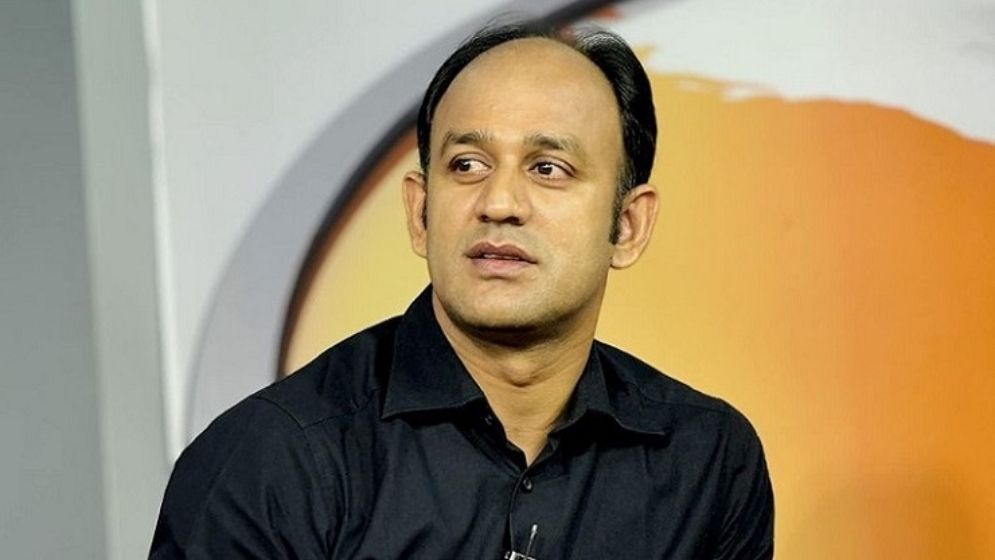 আরও দুই মামলায় জামিন পেলেন ব্যারিস্টার সুমন