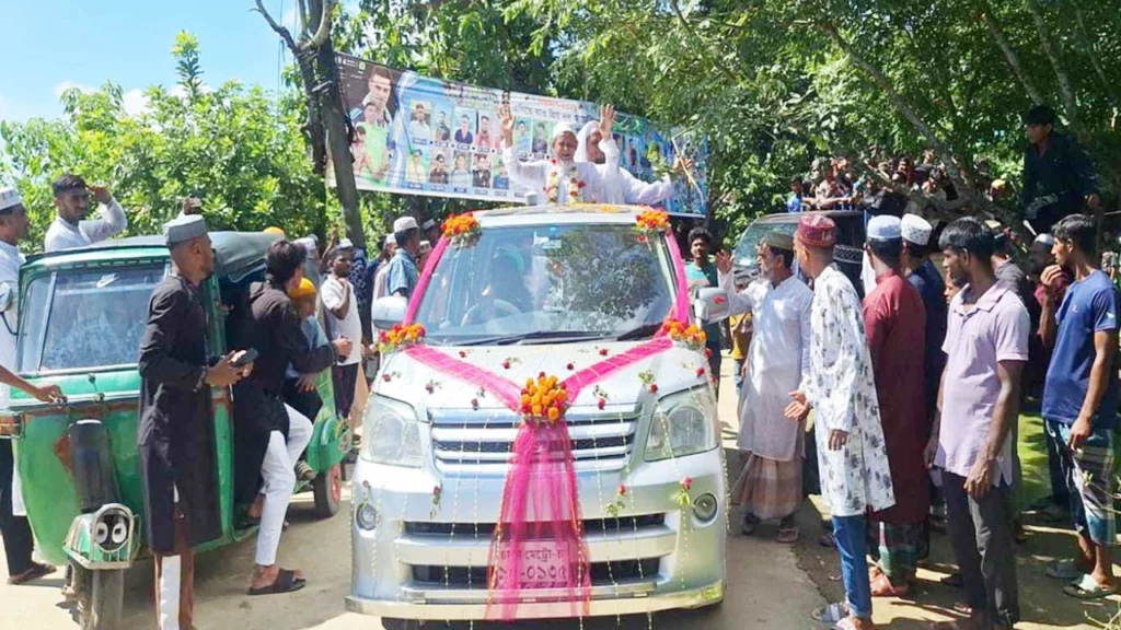 সুনামগঞ্জে রাজকীয় বিদায় পেলেন মুয়াজ্জিন গোলাম কবির