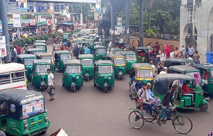 সিলেটে গ্যাস সংকটে যানবাহনের ভাড়া বৃদ্ধি