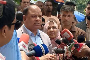 এক-এগারোর সময় ‘আয়নাঘরে’ রাখা হয় বর্তমান প্রধানমন্ত্রী তারেক রহমানকে: চিফ প্রসিকিউটর