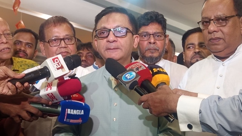 জ্বালানি সংকট উত্তরণে সময় দিতে হবে: বাণিজ্যমন্ত্রী