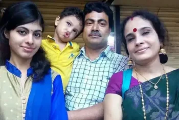 ভবন থেকে ছড়াচ্ছিল দুর্গন্ধ, কক্ষে মিলল স্বামী-স্ত্রী ও ছেলে-মেয়ের মরদেহ