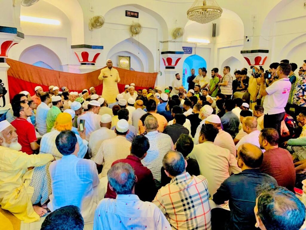 ‘খালেদা জিয়ার আপোষহীন নেতৃত্বেরই দেশে গণতন্ত্র ফিরেছে’