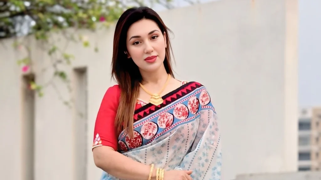 নেপালে কাটানো আতঙ্কের অভিজ্ঞতা কথা জানালেন অপু বিশ্বাস