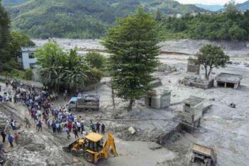 নেপালের বন্যায় মৃত্যু বেড়ে ৬১৬, নিখোঁজ প্রায় ২ হাজার