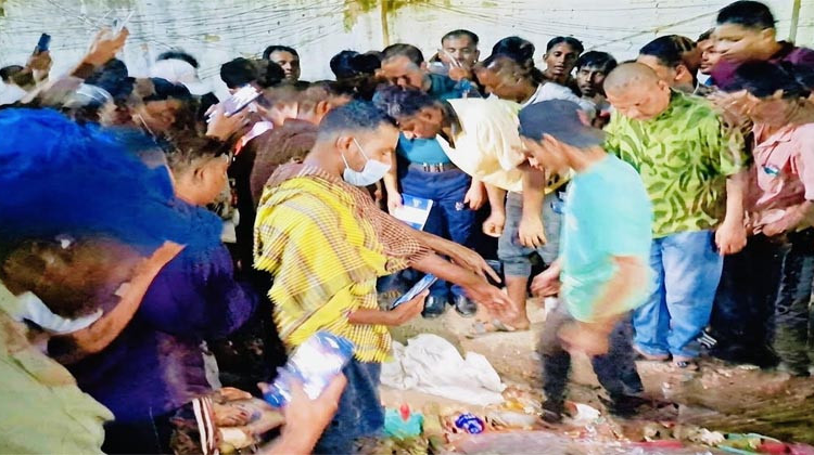 সিলেটে ময়লার স্তূপ থেকে খণ্ডিত পা উদ্ধার: ৫ দিনেও শনাক্ত করতে পারেনি পুলিশ