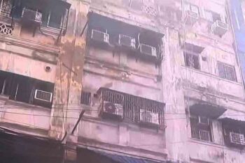 কলকাতায় আবাসিক হোটেলে আগুনে ৯ মৃত্যু, ৮ জনই বাংলাদেশি