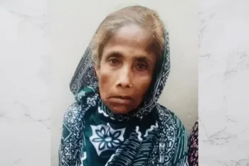 হবিগঞ্জে চ্যাটজিপিটি দিয়ে বৃদ্ধাকে  ঘরে ফেরালো পুলিশ