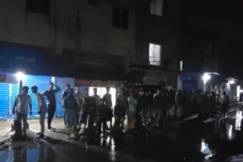 সাভারে উদ্ধার ১৪ হাতবোমা, যুবক গ্রেপ্তার