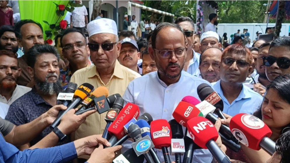 প্রধানমন্ত্রী শিক্ষাকে সর্বোচ্চ অগ্রাধিকার দিয়েছেন: প্রতিমন্ত্রী টুকু