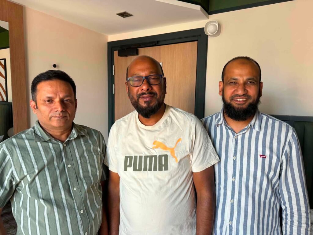 প্যারিসে ফয়সল আহমদের সাথে ‘আমার সিলেট’ সম্পাদকের সৌজন্য সাক্ষাৎ