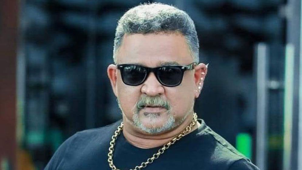 বিমানবন্দর থেকে ডন গ্রেফতার হলেন যেভাবে
