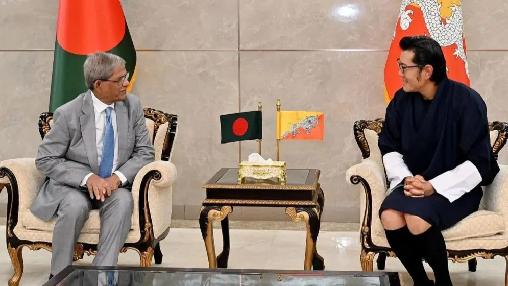 ঢাকায় ভুটানের রাজার যাত্রাবিরতি, রাষ্ট্রপতির সৌজন্য সাক্ষাৎ