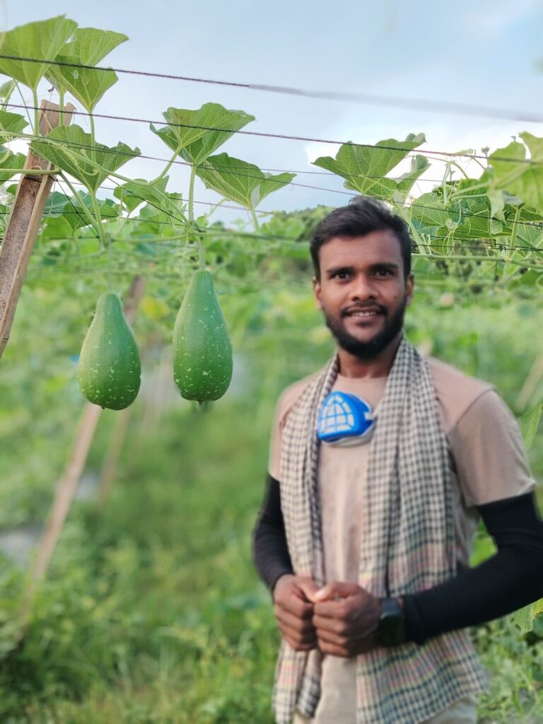 সিলেটে কৃষিতে অনেকের আদর্শ তরুণ আশিক