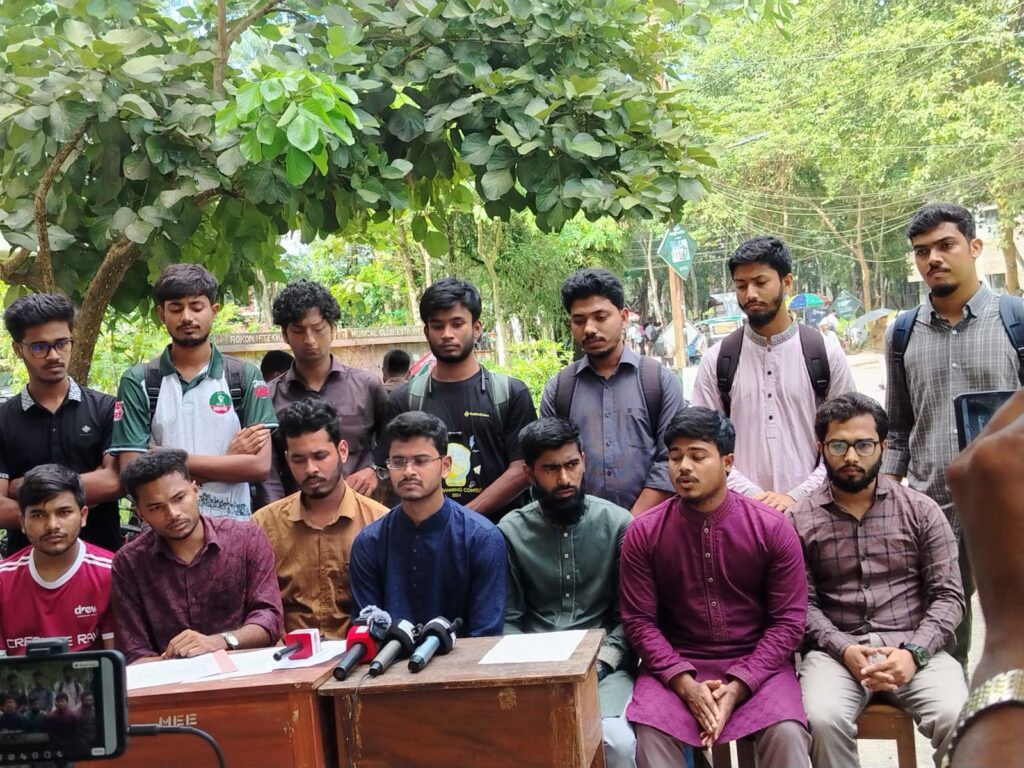 স্থগিতাদেশের মেয়াদ শেষ, দ্রুত শাকসু নির্বাচনের দাবি